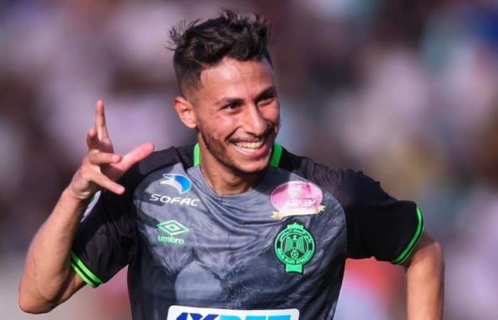 Maglia del Raja floccata con la mappa completa del Marocco: l’algerino Yousri Bouzok si sarebbe rifiutato di giocare contro l’AS FAR