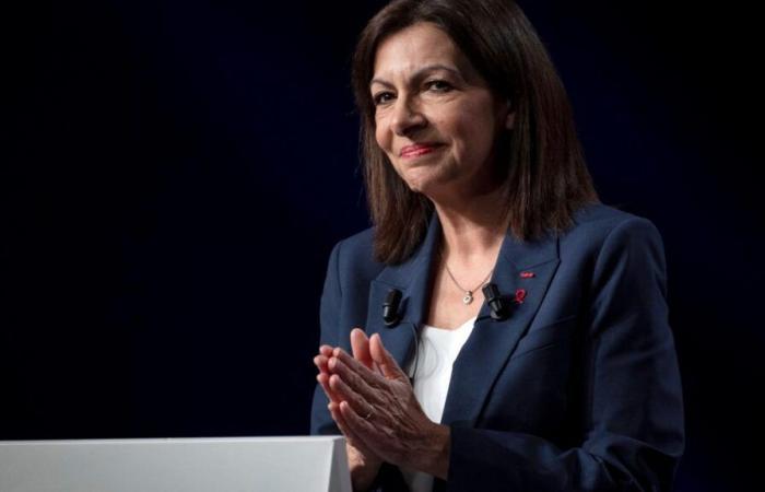 Municipio di Parigi: Anne Hidalgo non si candiderà nel 2026