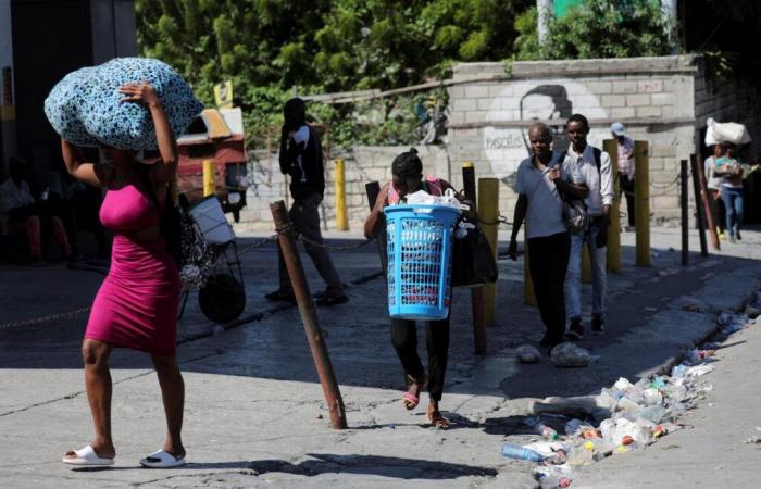 Ad Haiti, secondo le Nazioni Unite, la violenza delle bande ha portato allo sfollamento di oltre 40.000 persone in dieci giorni a Port-au-Prince