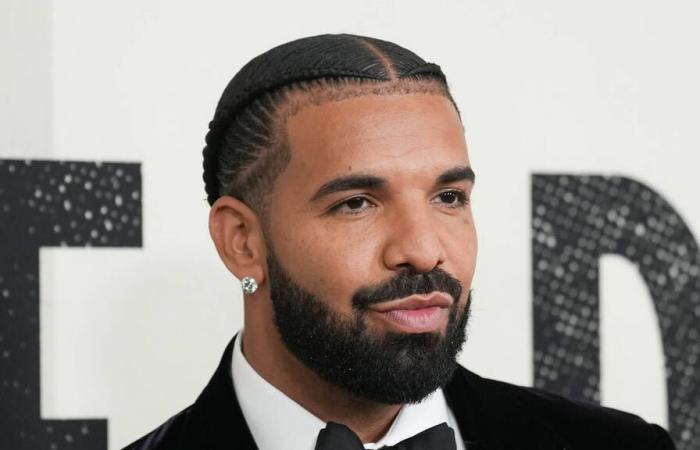 Drake si scaglia contro Universal e Spotify per il successo di Not Like Us di Kendrick Lamar