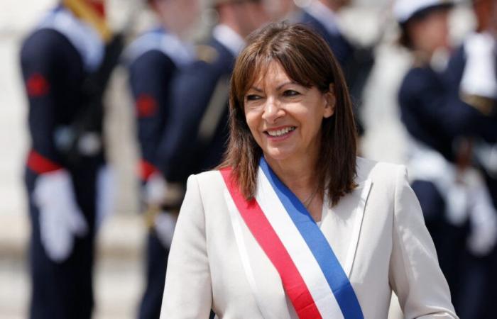 Anne Hidalgo non sarà candidata a sindaco di Parigi