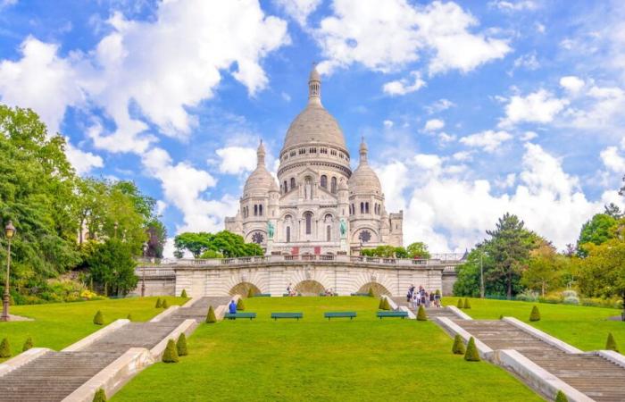 La Butte Montmartre in costruzione fino all'estate 2025 per rinnovarsi!