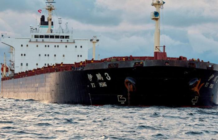 Cavi sottomarini tagliati nel Mar Baltico: la Svezia vuole che la sospetta nave mercantile cinese raggiunga le sue acque territoriali