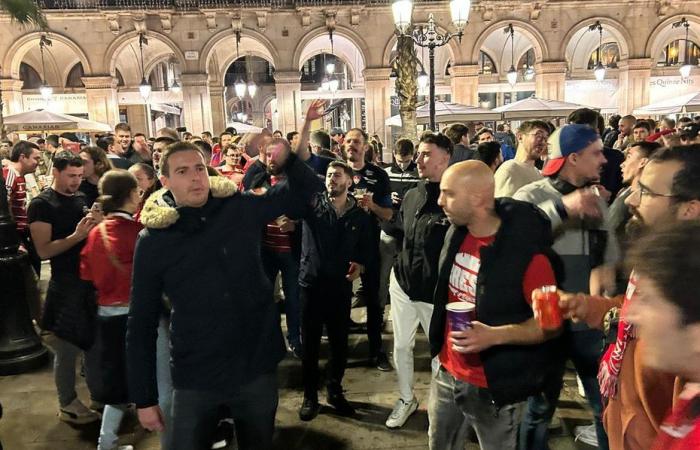 “Ecco il Brest”, “Il Brest in Champions League”. Prima della partita di Barcellona, ​​i tifosi dello Stade Brestois sono già in festa