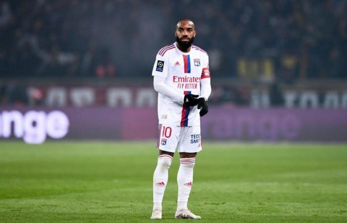 Lacazette spiega perché ha rifiutato l'OM