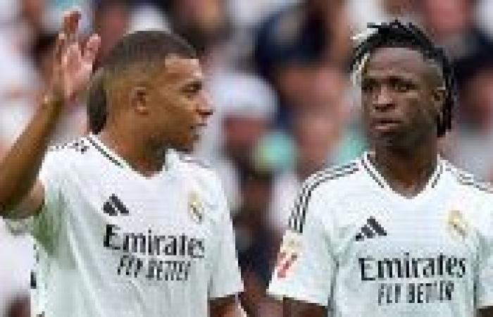 Vinicius smaschera Kylian Mbappe contro il Liverpool..!!