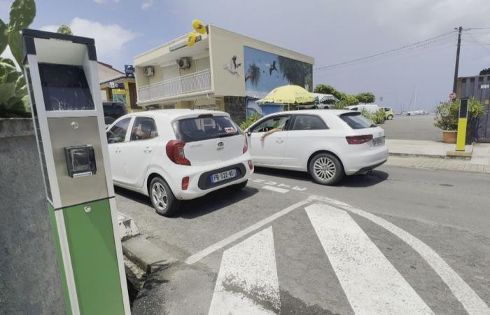 Truffa a Deshaies! Il Comune denuncia una frode basata sui parcheggi a pagamento