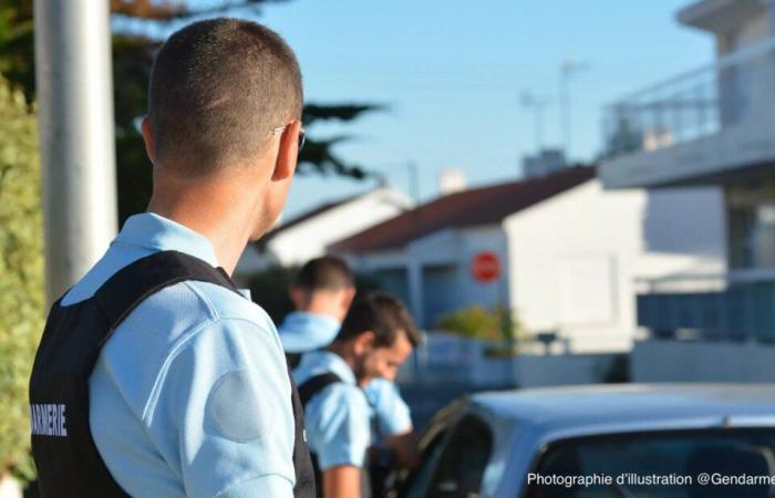 Due gendarmi affrontano un incendio per salvare un uomo in difficoltà a La Ferté-Gaucher