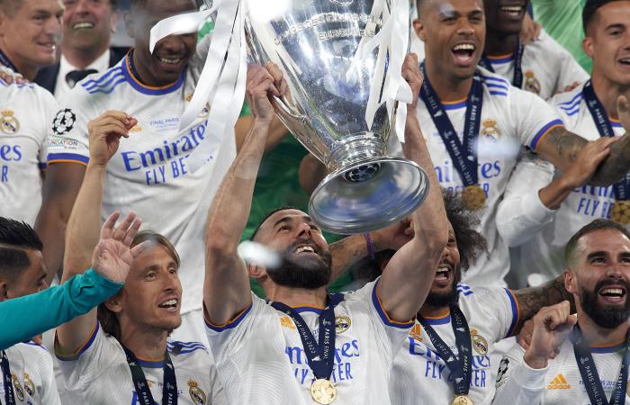 Giocatori che hanno collezionato 100 presenze in Champions League