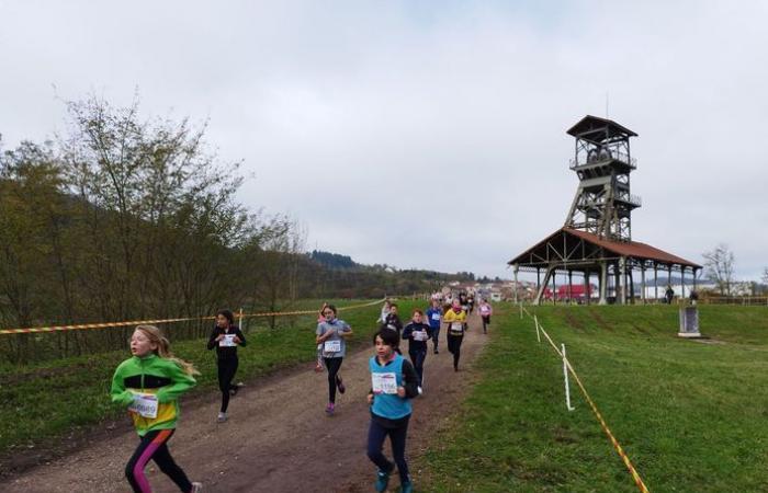 2.500 giovani allo sci di fondo dipartimentale dell'Aveyron alla Scoperta della Decazeville