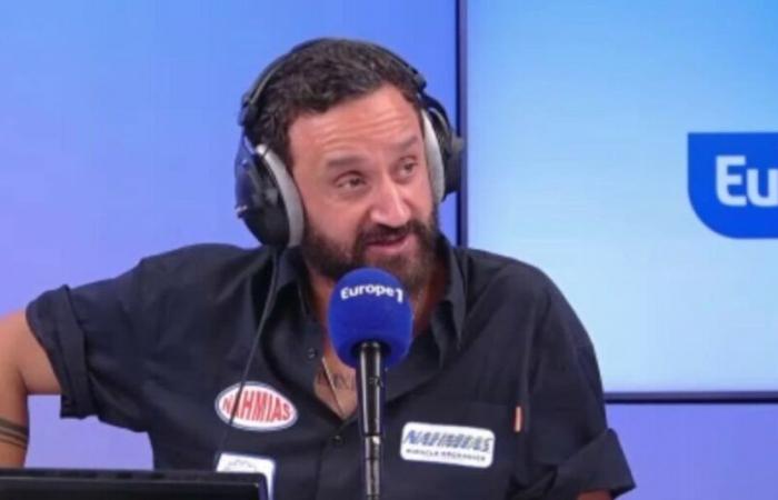 Cyril Hanouna sorpreso dal messaggio di un ascoltatore di On marche sur la tête con cui ha lavorato! (VIDEO)