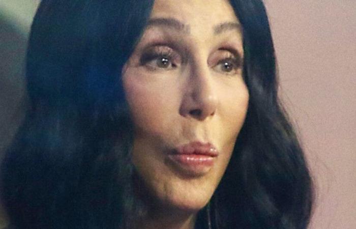 “Ero una vera bomba!”: Cher annuncia che il suo prossimo album sarà l’ultimo