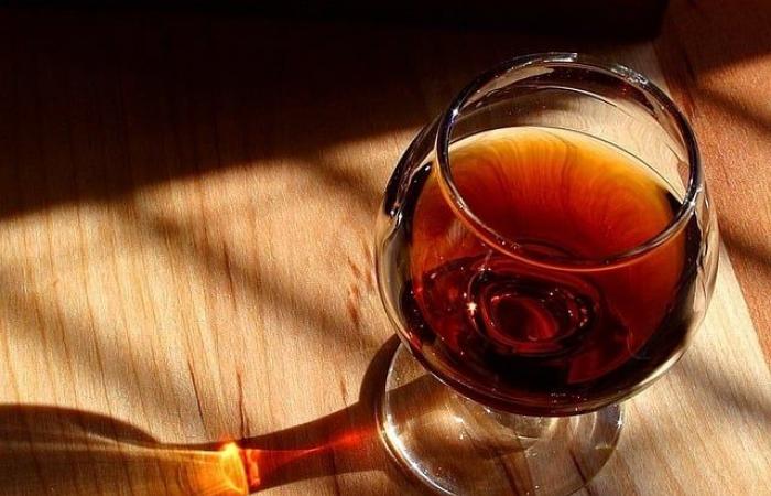 Hennessy sospende il suo progetto di imbottigliamento in Cina