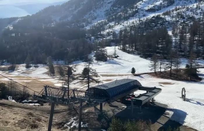 Sabato inaugura la stazione sciistica di Montgenèvre, la prima della stagione nelle Alpi del Sud