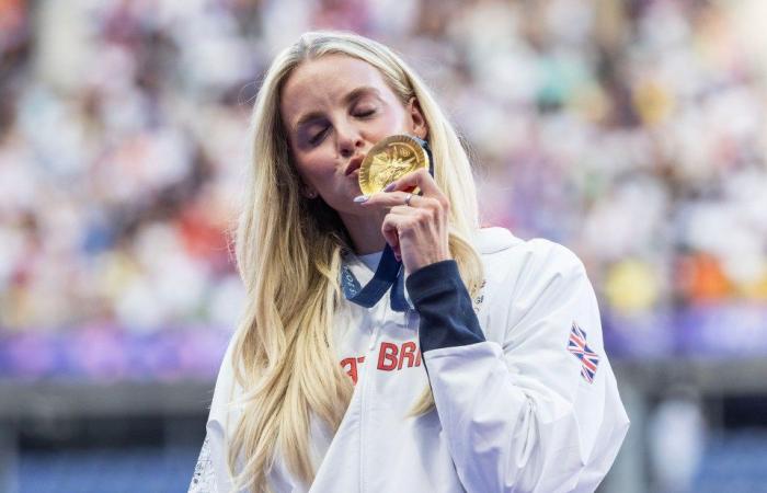 L’incredibile spettacolo mostra la rovesciata di Jude Bellingham per l’Inghilterra e l’eroe olimpico della squadra GB che vince l’oro