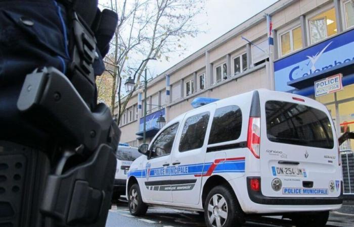 Colombes-Argenteuil: un agente della polizia municipale ha colpito quando si è rifiutato di obbedire, il suo collega ha aperto il fuoco