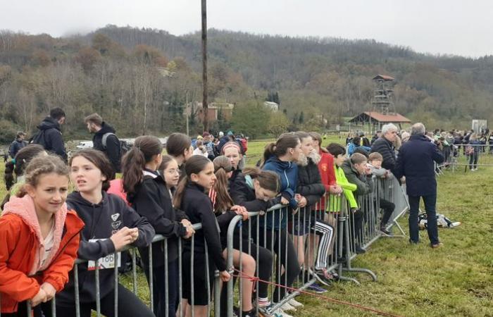 2.500 giovani allo sci di fondo dipartimentale dell'Aveyron alla Scoperta della Decazeville