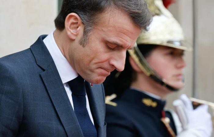 INFORMAZIONI BFMTV. Macron ritiene che una mozione di censura “può essere approvata solo con il sostegno del RN e del PS”