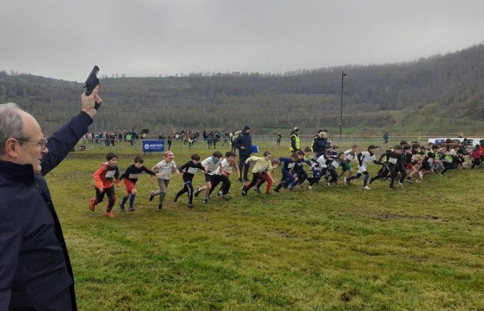 2.500 giovani allo sci di fondo dipartimentale dell'Aveyron alla Scoperta della Decazeville