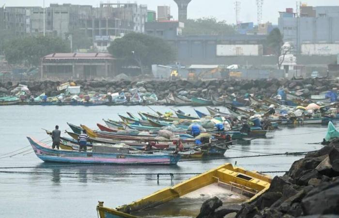 India meridionale in allerta per l’avvicinarsi della tempesta tropicale