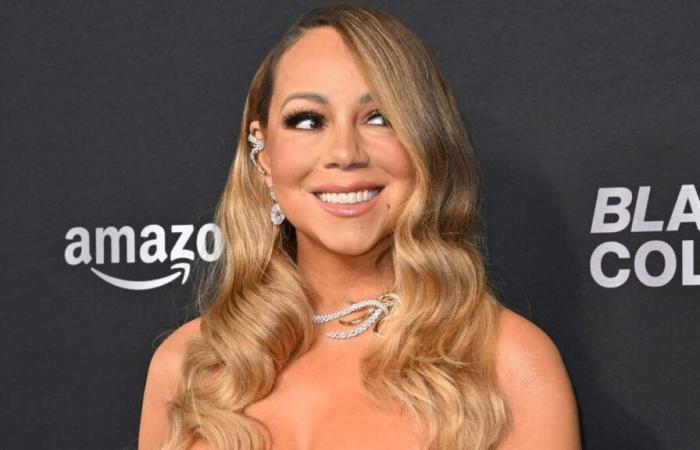 Mariah Carey rifiuta di riconoscere l’età della sua canzone di Natale “All I Want For Christmas (Is You)”