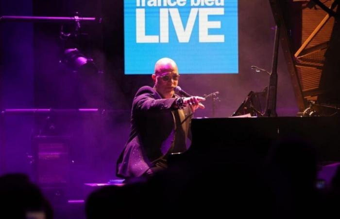 IMMAGINI | Rivivi l’eccezionale France Bleu Live di Pascal Obispo a Uzès il 27 novembre 2024