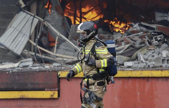 Esplosione mortale in una fabbrica ad Alicante: almeno due morti e otto feriti, due dei quali in modo molto grave