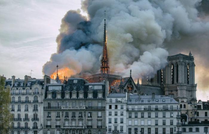 Cinque anni dopo l'incendio di Notre-Dame, a che punto sono le indagini? – Liberazione