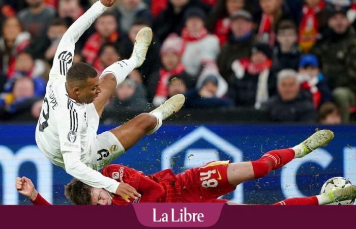 I social network non hanno risparmiato Mbappé dopo la partita fallita contro il Liverpool (VIDEO)