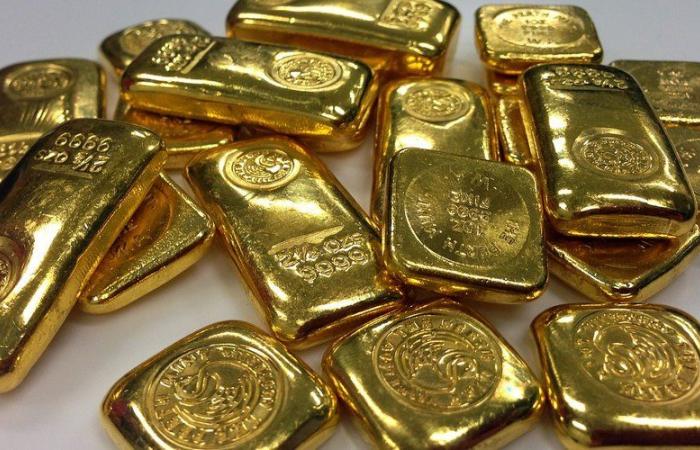 Hanno sequestrato 400mila euro d'oro: tre malviventi in fuga dopo una rapina a mano armata