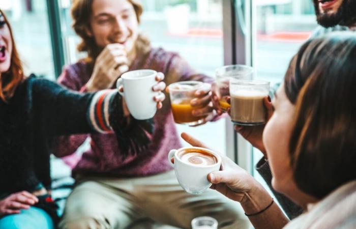 bere una tazza di caffè al giorno potrebbe salvarti la vita