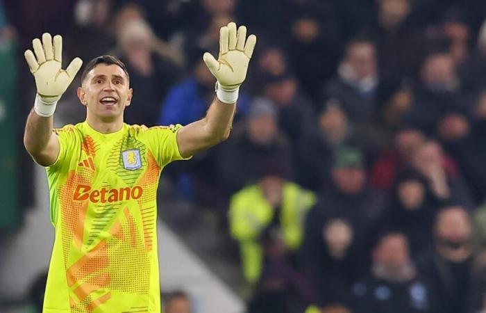 La parata strabiliante di Emiliano Martinez che ha salvato l'Aston Villa