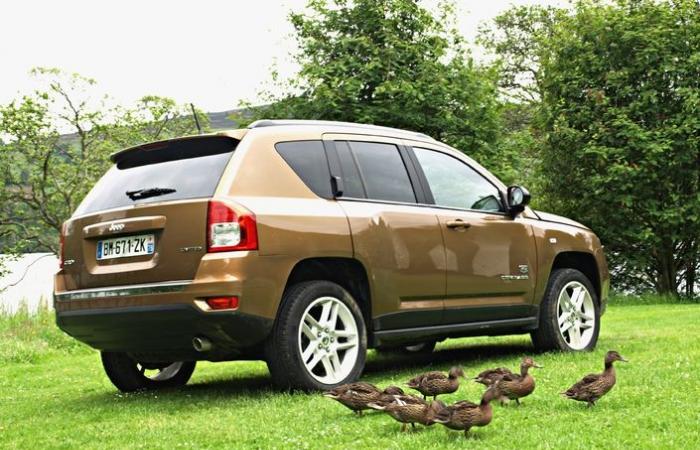 Queste opportunità dimenticate che acquistiamo a prezzi normali: la Jeep Compass