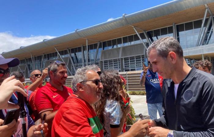 Il leggendario marcatore del PSG Pedro Miguel Pauleta è arrivato alla Riunione