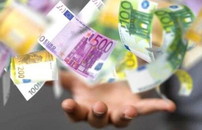 Economia: i salari globali hanno ricominciato a crescere più velocemente dei prezzi