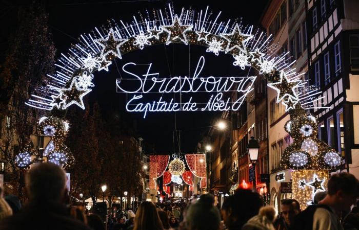 il mercatino di Natale evoca la magia delle vacanze a Strasburgo