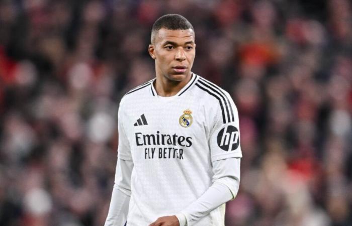 “È decisamente finita” per Mbappé, arriva la conferma