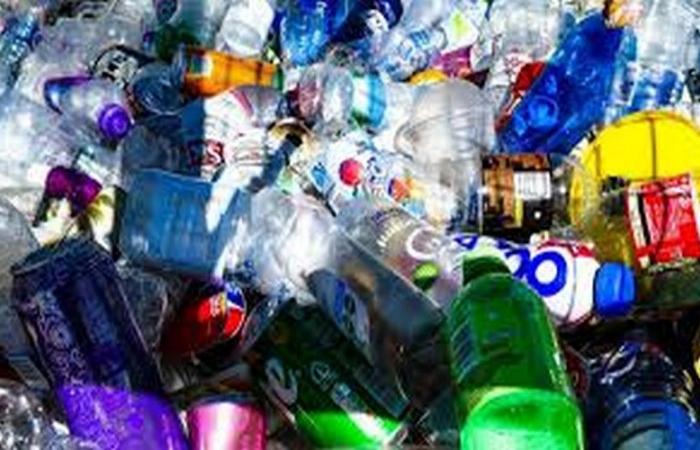 A Busan, in Corea del Sud, i negoziati sul trattato sull’inquinamento da plastica sono in preoccupante ritardo – VivAfrik