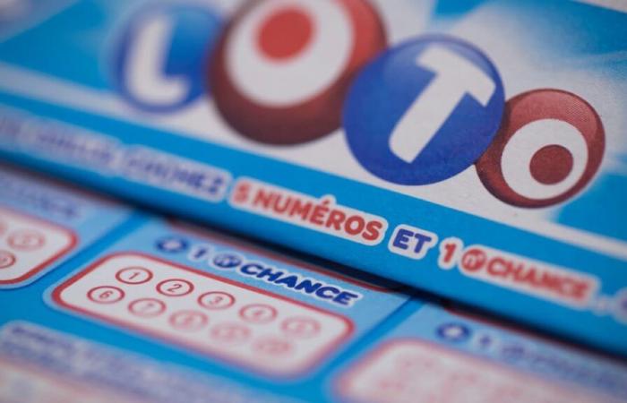 una Caennaise vince 3 milioni di euro giocando le date del compleanno della sua famiglia