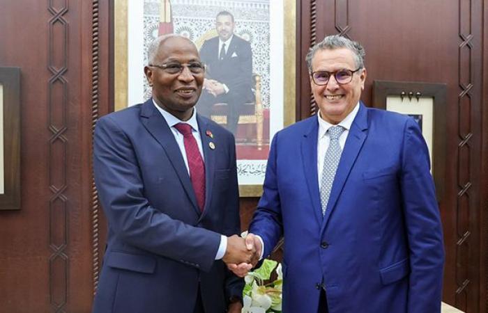 Aziz Akhannouch incontra il Primo Ministro della Repubblica di Guinea