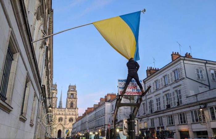 Si conclude la manifestazione dei contadini di Orléans: “Non otteniamo nulla, sperano che smobilitiamo”