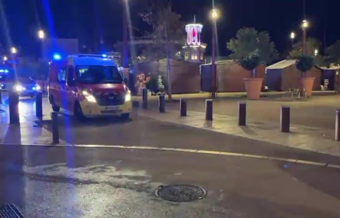 VIDEO. Cinque persone sono ustionate, di cui tre in modo grave, a causa della stufa sulla terrazza di un ristorante a Cannes