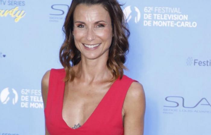 Jennifer Lauret (Il domani ci appartiene) madre “super severa” di quattro ragazze: la sua movimentata vita familiare a Sète