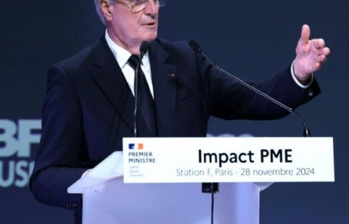 Barnier moltiplica le concessioni alla Marina Militare, che brandisce ancora la minaccia della censura: Notizie