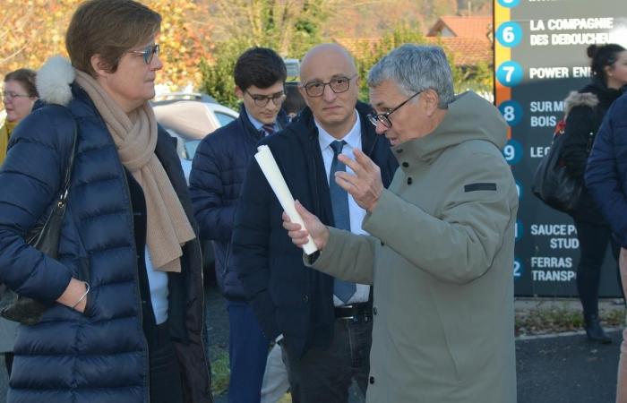 Cos'è questo centro artigianale recentemente inaugurato in Dordogna?