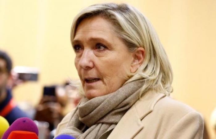 quali sono le richieste che figurano nell'“ultimatum” rivolto da Marine Le Pen a Michel Barnier?