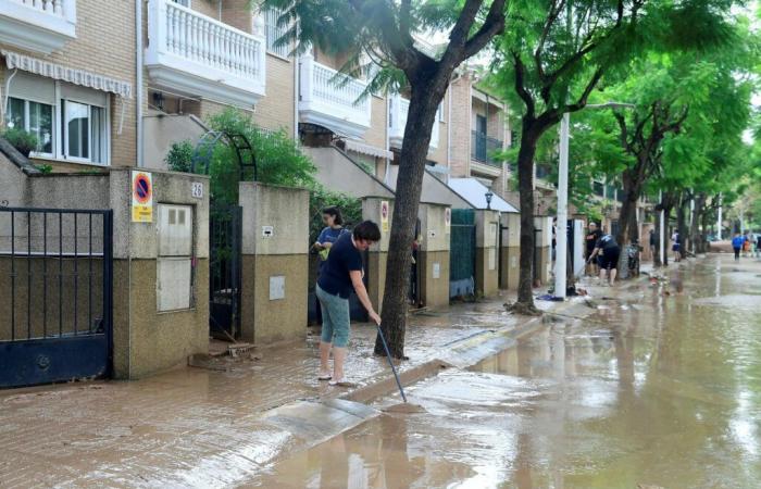 RTL Info – Paese sconvolto dalle alluvioni: la Spagna creerà “congedi climatici retribuiti” in caso di allerta meteo