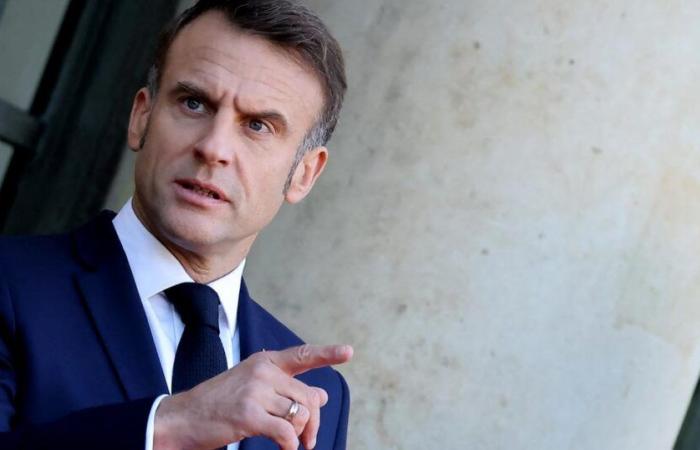 Gli oppositori di Emmanuel Macron si sono riuniti prima di una data importante