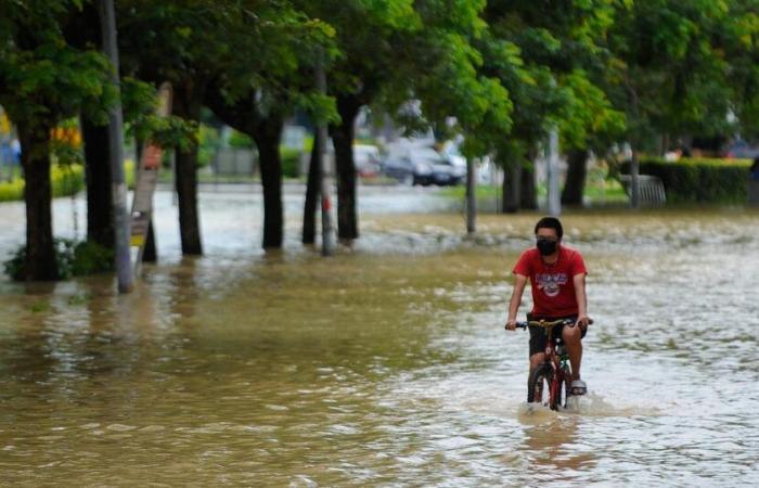 4 morti e 80.000 persone evacuate a causa delle inondazioni