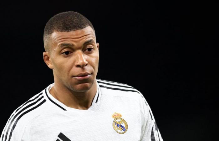 Real Madrid: “Mi fa male”, pessimo annuncio su Mbappé